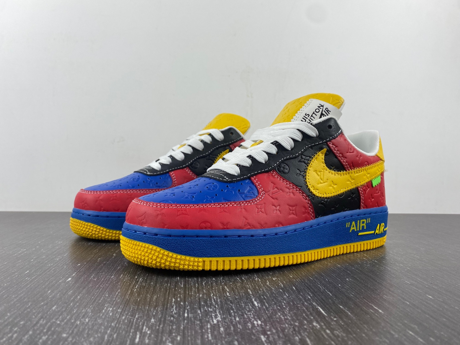 lvt x nike air force1