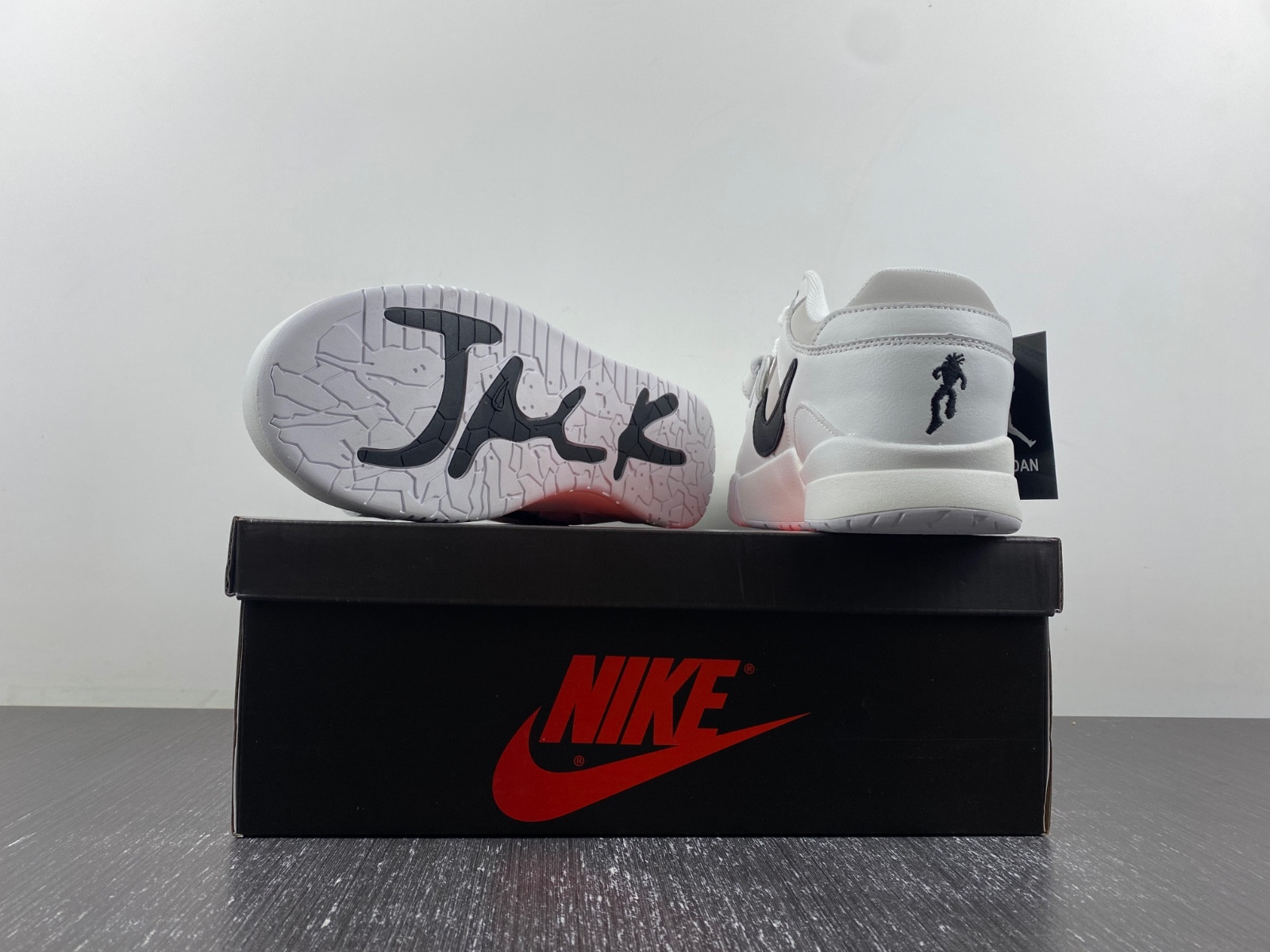 travis scott x jordan cut the check