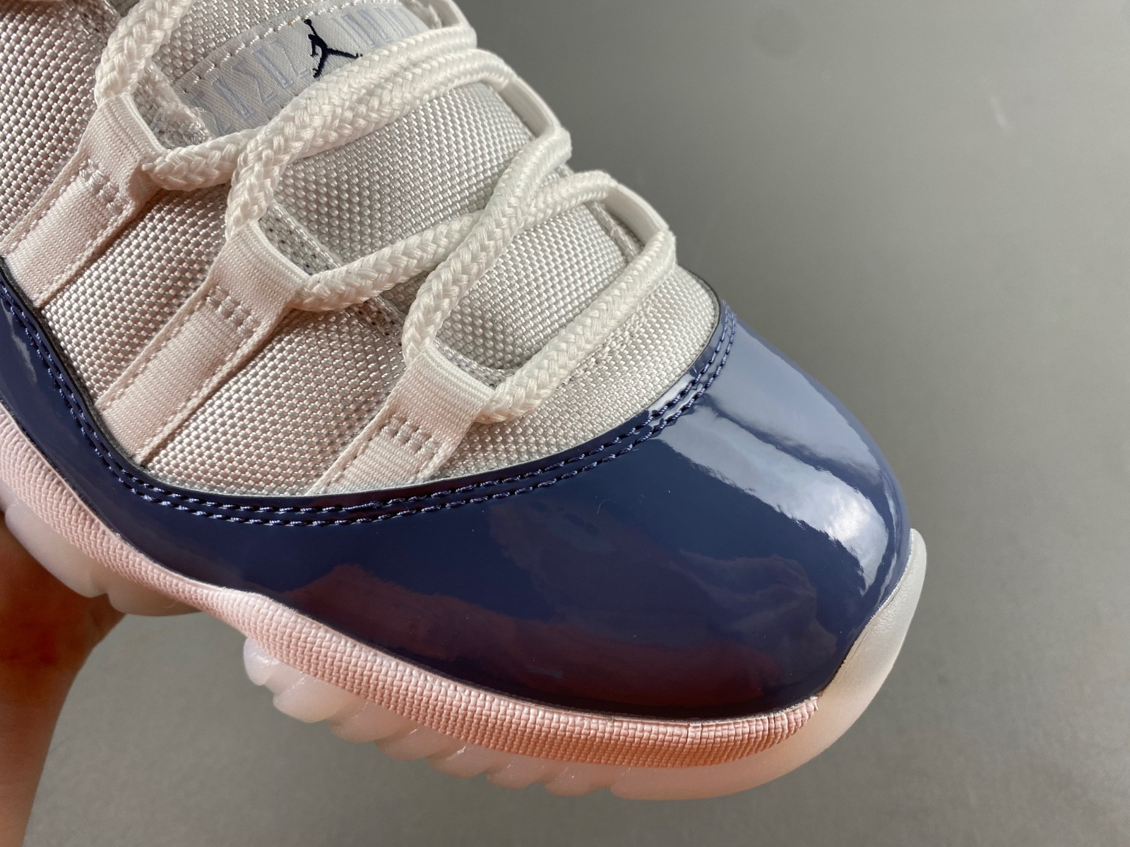 air jordan 11 low "midnight navy/diffused blue" fv5104-104