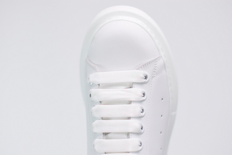 alexer mceen sneakers