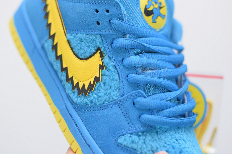 grateful dead x nike sb dunk low “blue bear” cj5378-400