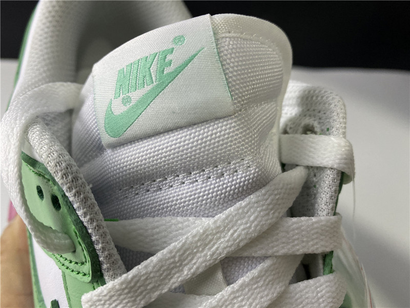 nike dunk low “green glow” cu1726-188