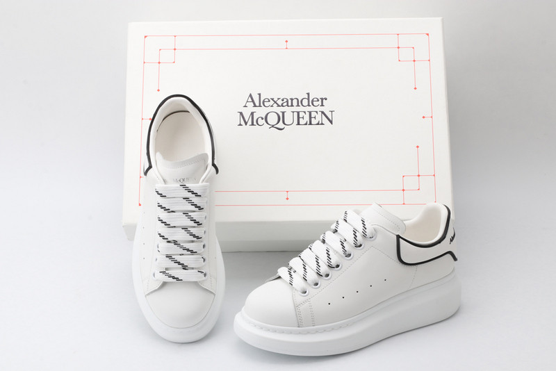 alexer mceen sneakers