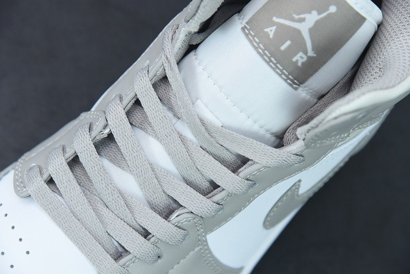 air jordan 1 mid “linen” 554724-082