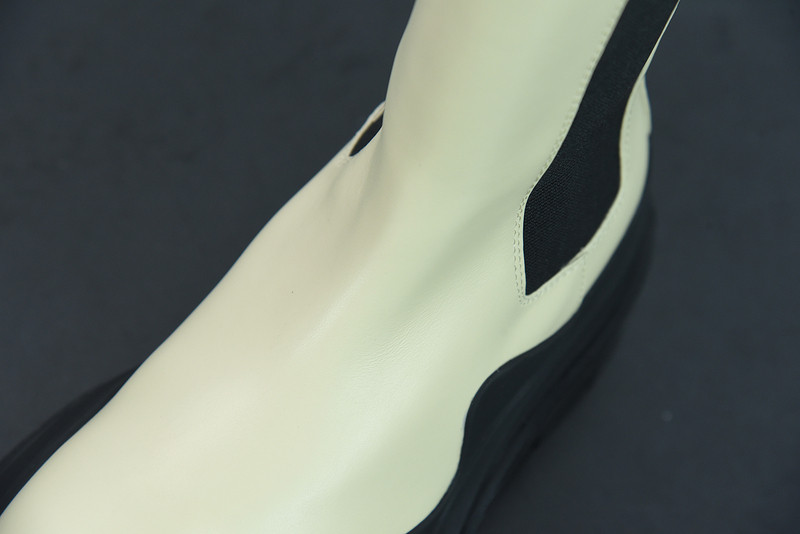 Bo*te*ga ve*ne*ta sneaker