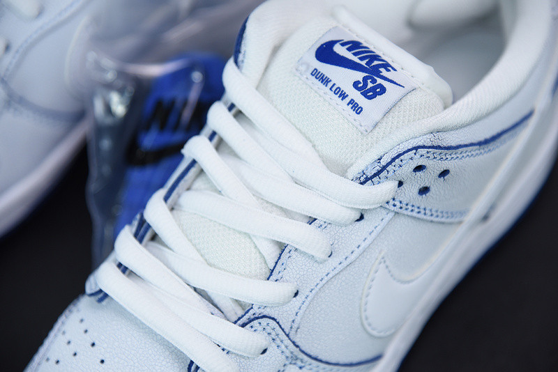 nike sb dunk low premium white game royal cj6884-100