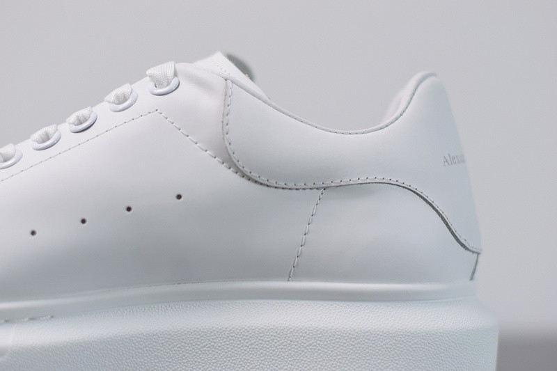 alexer mceen sneakers