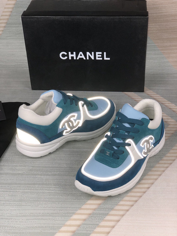 Ch*el sneaker