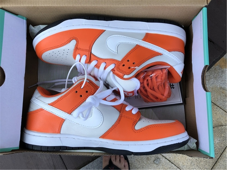 nike sb dunk low white orange black sale bq6817-806