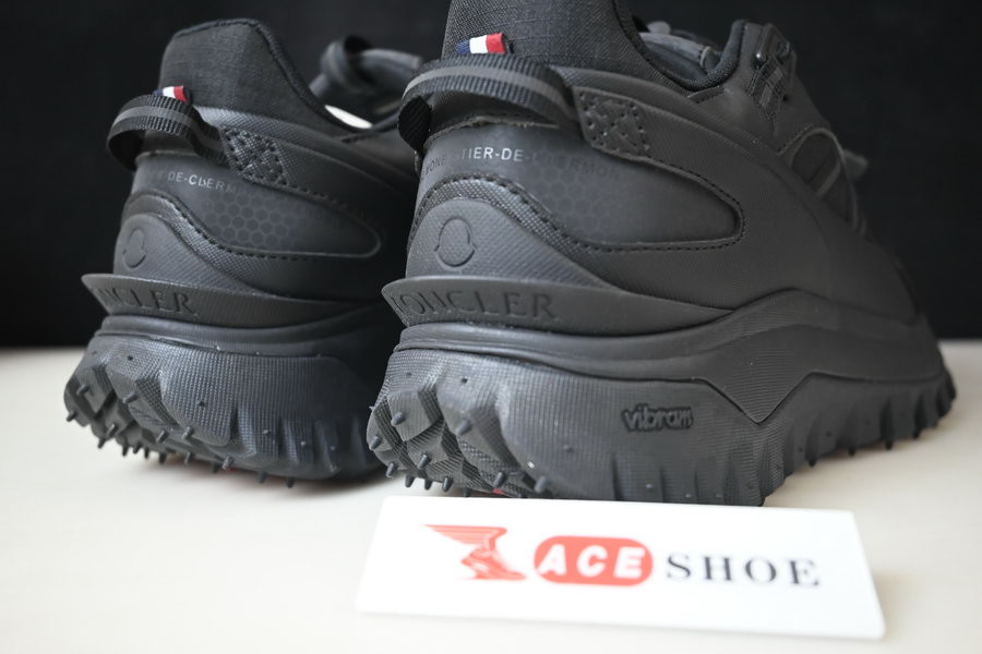 moncler trailgrip gore-tex