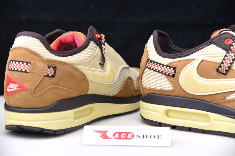 travis scott x nike air max 1 "wheat" do9392-701