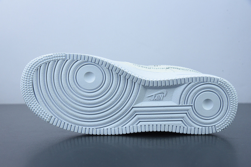 lvt x nike air force1