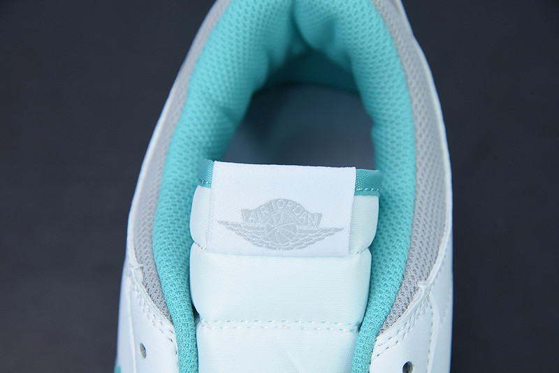 air jordan legacy 312 low “white turquoise