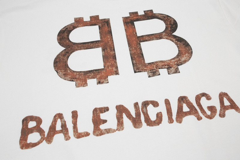 Ba*len*cia*ga clothes