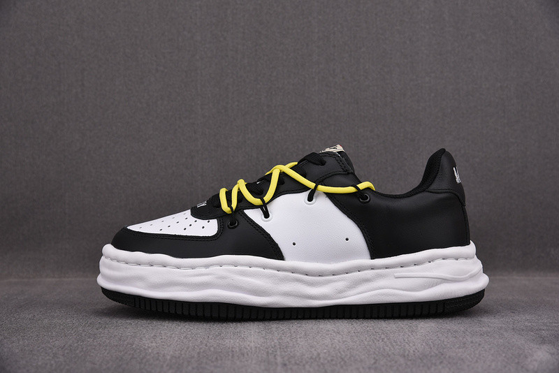 Ma*s*n mihara yasuhiro sneaker