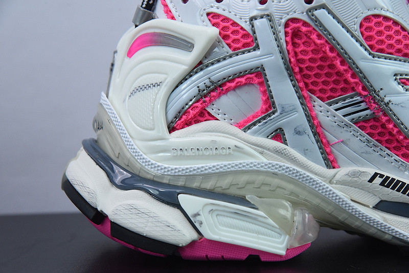 Ba*len*cia*ga runner sneaker