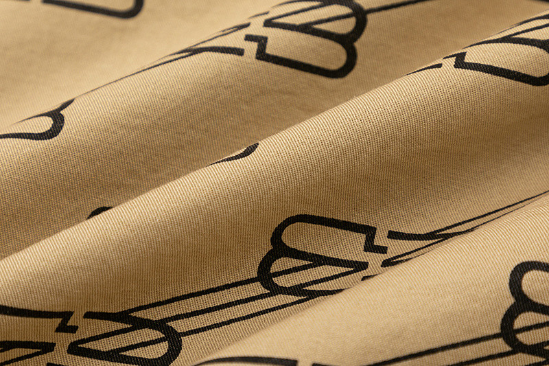 Ba*len*cia*ga clothes