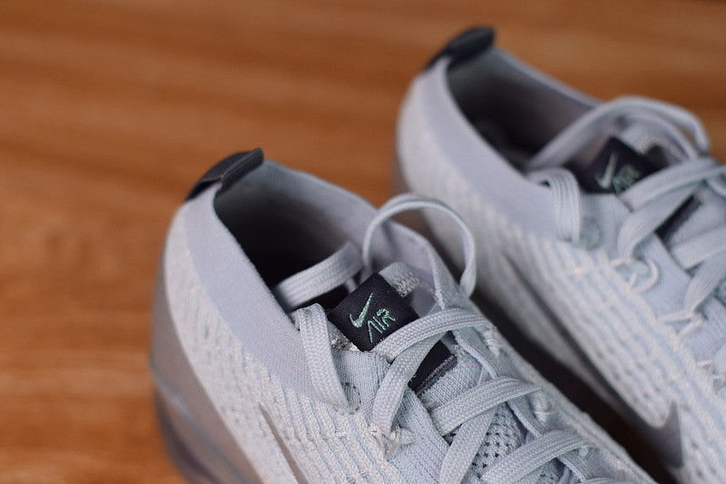 nike air vapormax 3.0 flash crimson aj6900-101