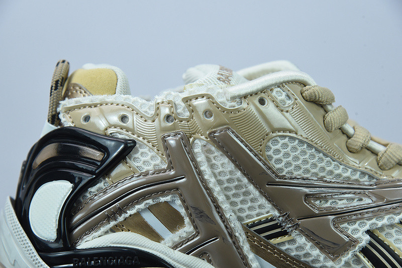 Ba*len*cia*ga runner sneaker