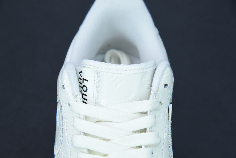 lvt x nike air force1