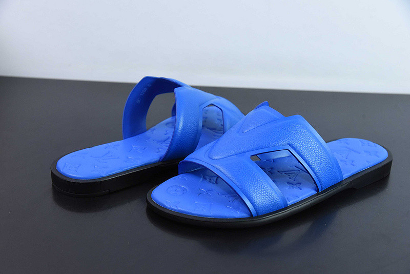 lvt sandals