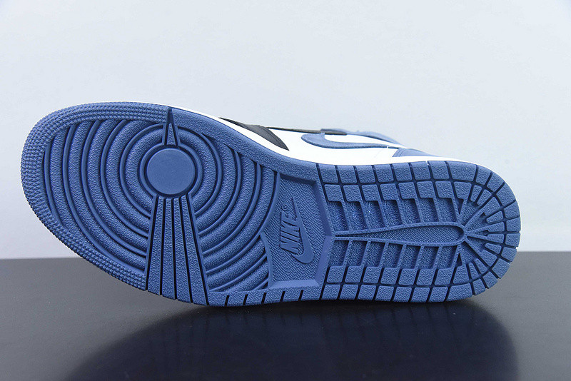 air jordan 1 retro high og &quot;blue moon&quot; 555088-115