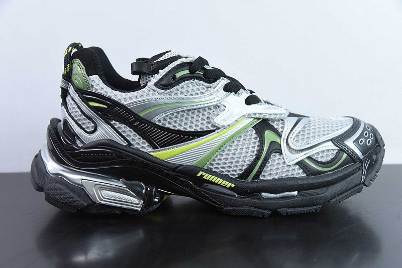 Ba*len*cia*ga runner sneaker