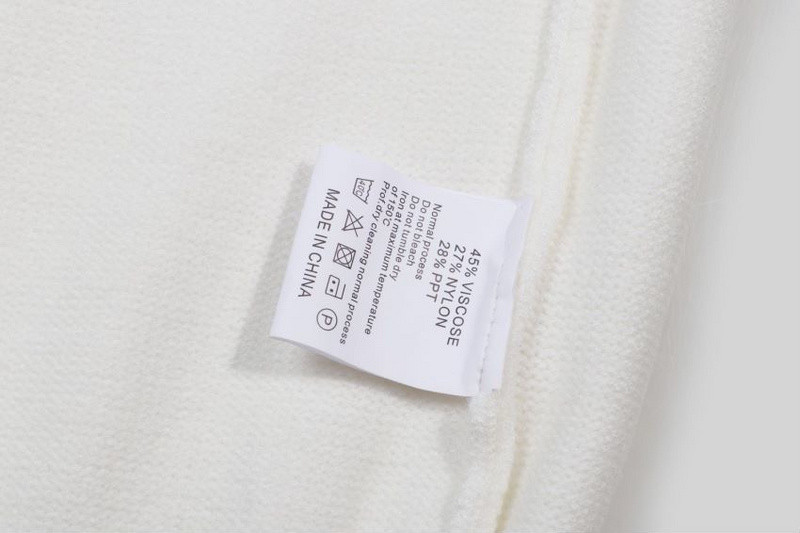 Ba*len*cia*ga clothes