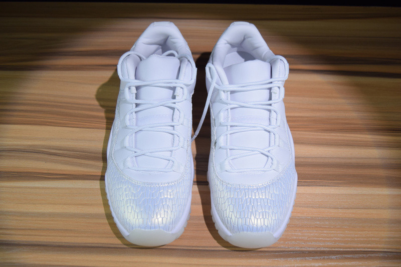 air jordan 11 ret low pr hc gg (gs) "heiress" 897331-100
