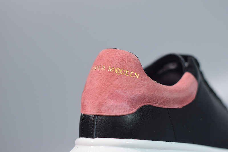 alexer mceen sneakers
