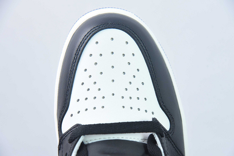 air jordan 1 retro high og &quot;blue moon&quot; 555088-115