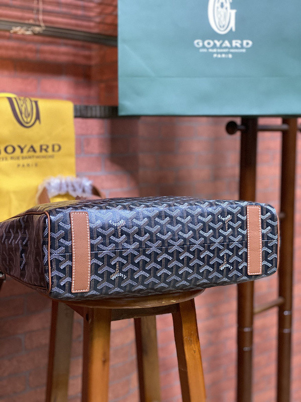 GOYARD PURSE
