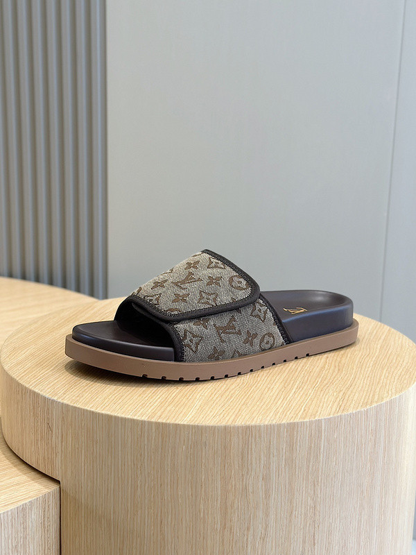 lvt sandals