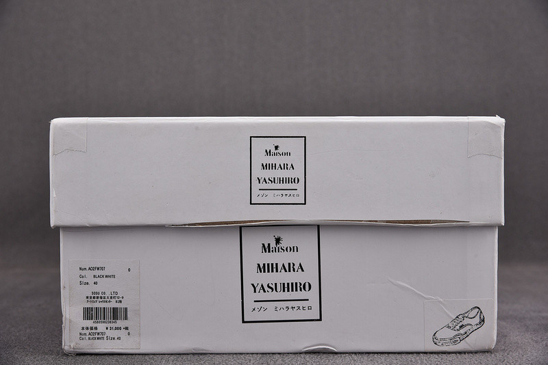 Ma*s*n mihara yasuhiro sneaker
