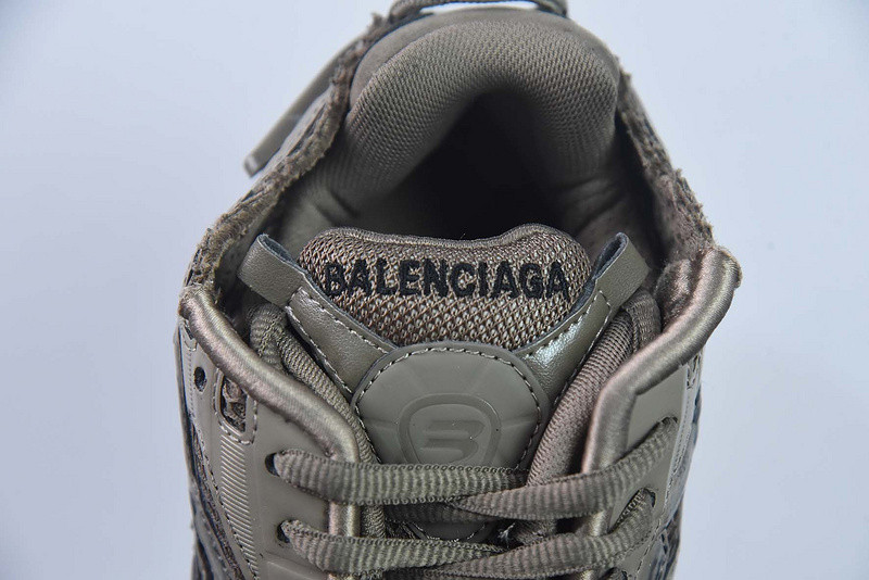 Ba*len*cia*ga runner sneaker