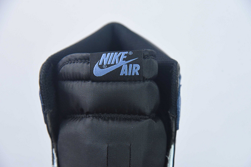 air jordan 1 retro high og &quot;blue moon&quot; 555088-115