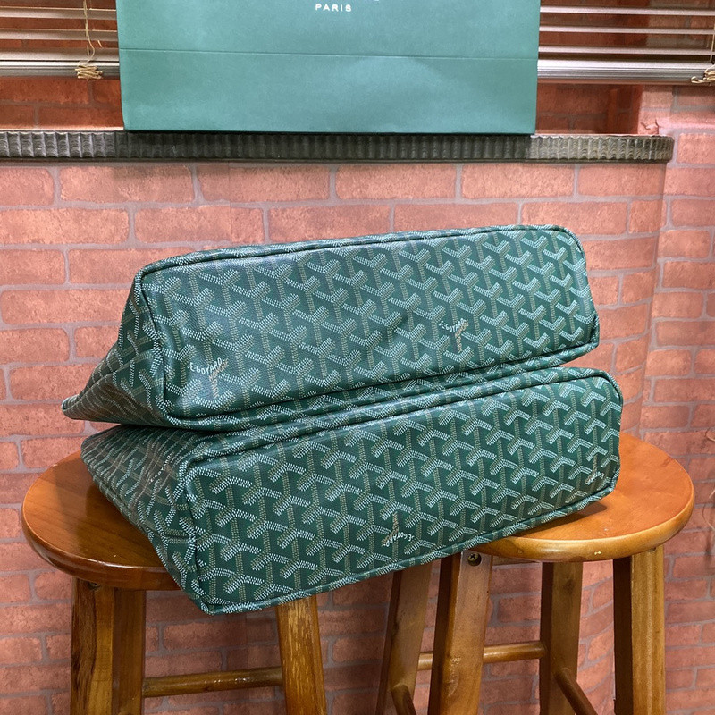 GOYARD PURSE