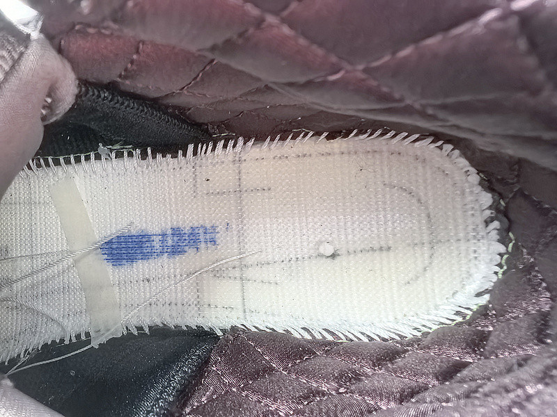 A Ma Maniere Air Jordan 5 Violet Ore 2025 IB1528-100