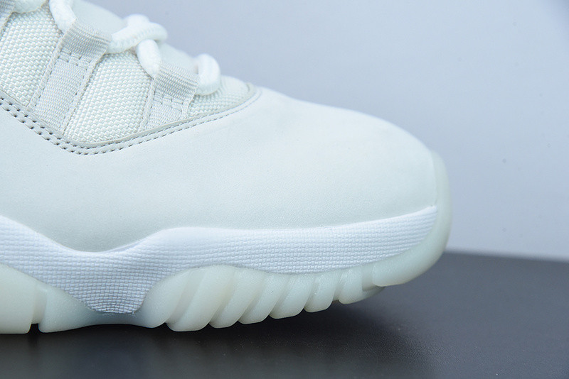 air jordan 11 retro "platinum tint" 378037-016