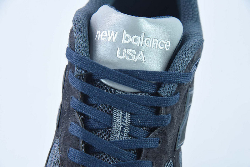 new balance sneaker
