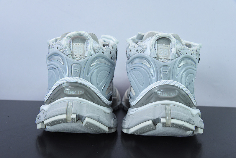 Ba*len*cia*ga runner sneaker